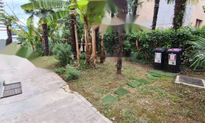 Недвижимость Четырехкомнатная квартира Центр: 9