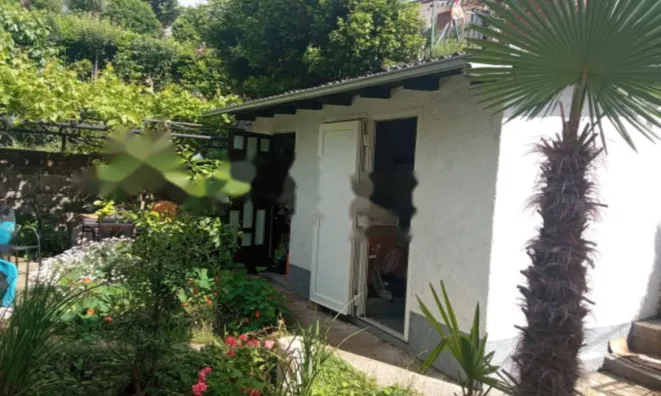 Недвижимость Двухкомнатная квартира в Центре: 13