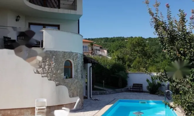 Недвижимость Семейный дом в Поляне: 2