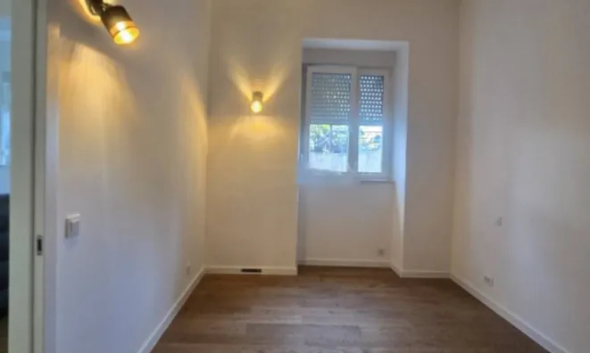 Недвижимость Четырехкомнатная квартира в центре Опатии: 9