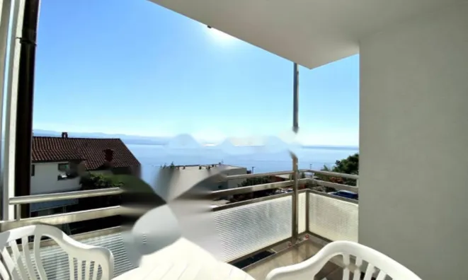 Недвижимость Трехкомнатная квартира, центр: 5