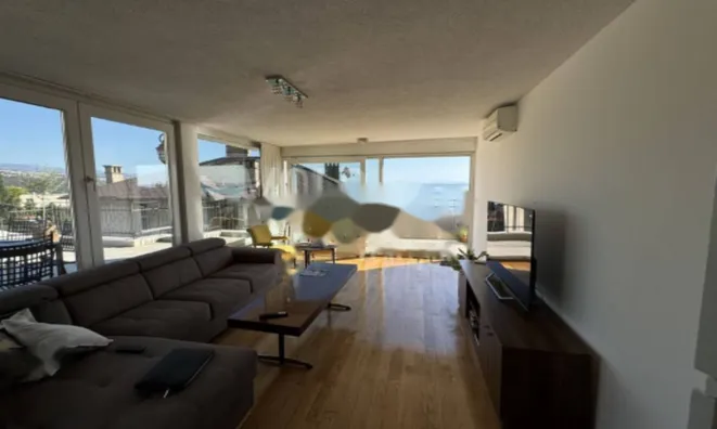 Недвижимость Четырехкомнатная квартира Центр: 3