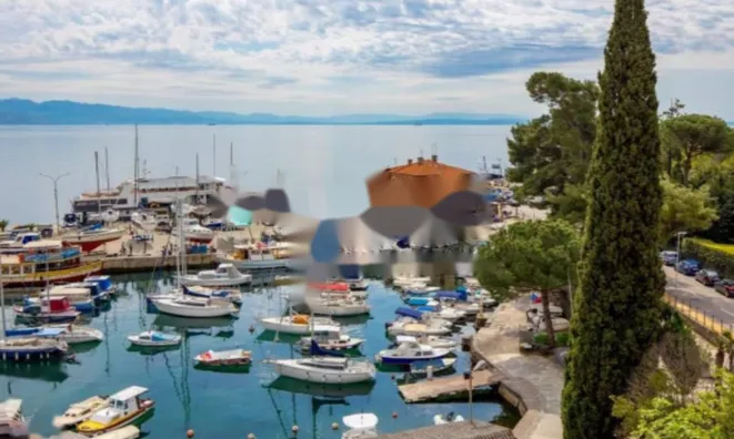 Недвижимость Трехкомнатная квартира Центр: 17