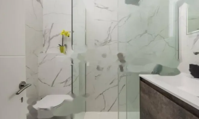 Недвижимость Трехкомнатная квартира Центр: 18