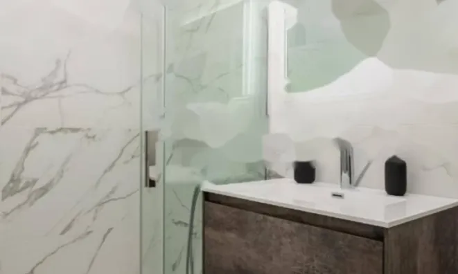 Недвижимость Трехкомнатная квартира Центр: 19