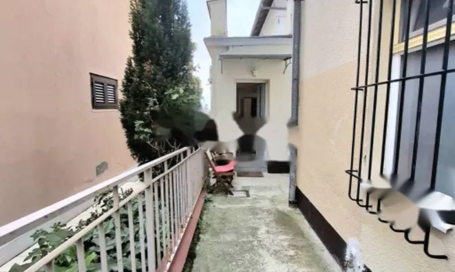 Недвижимость Двухкомнатная квартира в Центре: 16