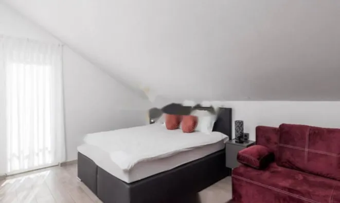 Недвижимость Семейный дом в Поляне: 12