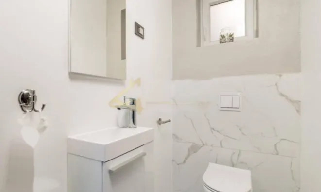 Недвижимость Семейный дом в Поляне: 16