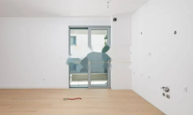 Недвижимость Трехкомнатная квартира Центр: 14