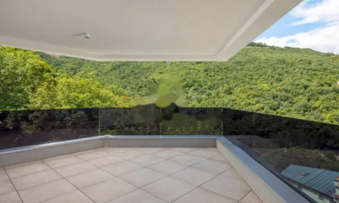 Недвижимость Четырехкомнатная квартира в центре Опатии: 5