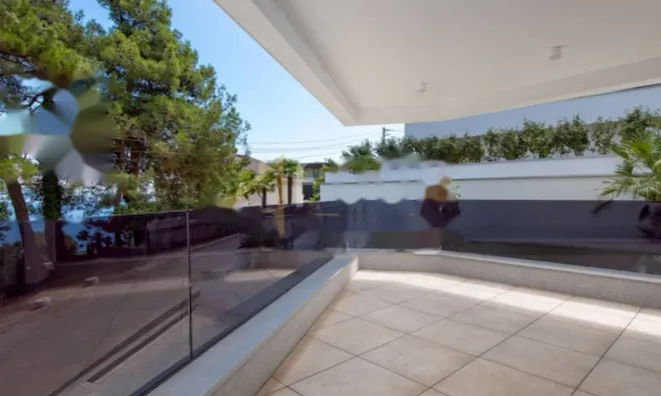 Недвижимость Трёхкомнатная квартира в центре: 20