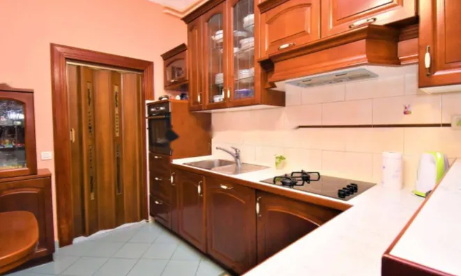 Недвижимость Четырехкомнатная квартира в центре Опатии: 8