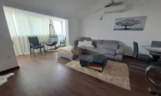 Недвижимость Двухкомнатная квартира Поляне: 1