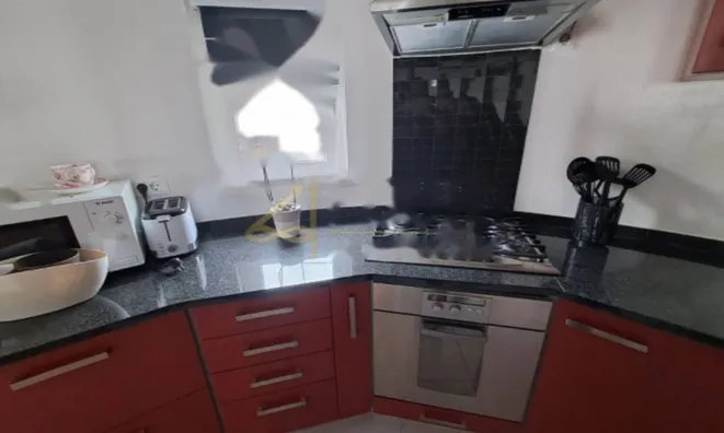 Недвижимость Двухкомнатная квартира Поляне: 8