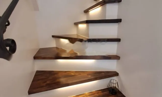 Недвижимость Двухкомнатная квартира Поляне: 10