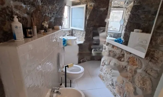 Недвижимость Двухкомнатная квартира Поляне: 16