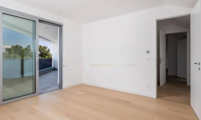 Недвижимость Четырехкомнатная квартира в центре Опатии: 9