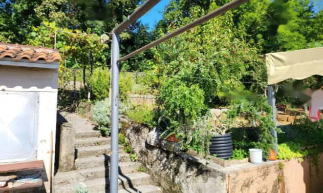 Недвижимость Многоквартирный дом Волоско: 2