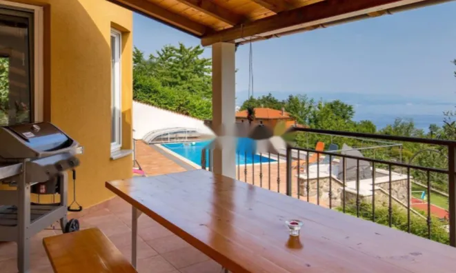 Недвижимость Дом в Вепринаце, Опатия: 32