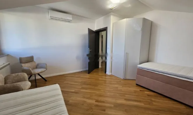 Недвижимость Квартира в Ичичи, Опатия: 39