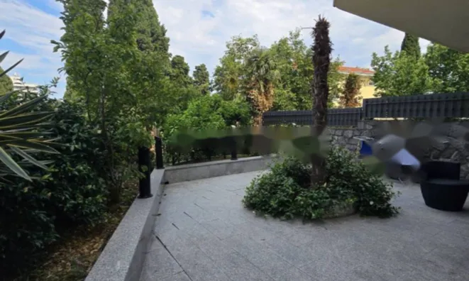 Недвижимость Многоквартирный дом Опатия: 2