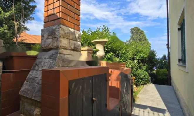 Недвижимость Многоквартирный дом Опатия: 8