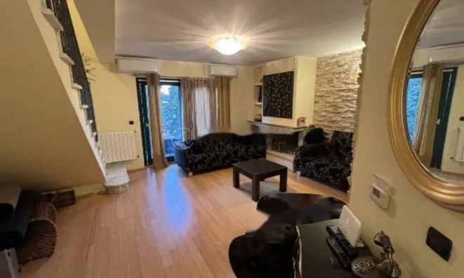 Недвижимость Многоквартирный дом Опатия: 12