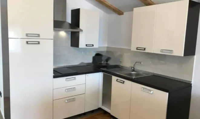 Недвижимость Трехкомнатная квартира Центр: 7