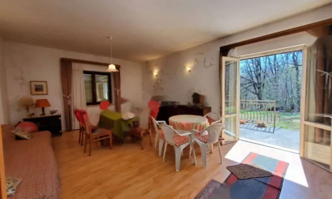 Недвижимость Семейный дом Вепринац: 2