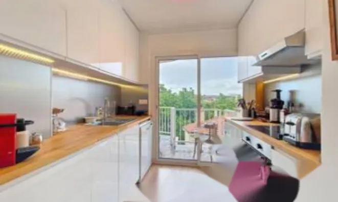 Недвижимость Apartment Carnot Cannes: 6