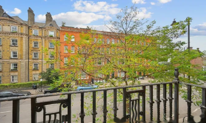 Недвижимость Oakley Street: 3