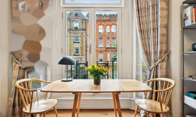 Недвижимость Oakley Street: 10