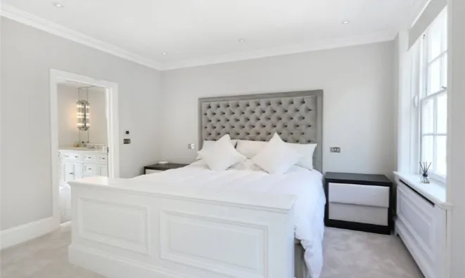 Недвижимость Alexander Square: 4