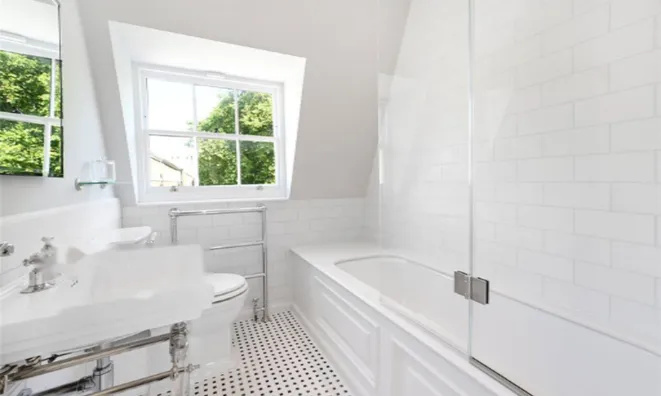 Недвижимость Alexander Square: 8