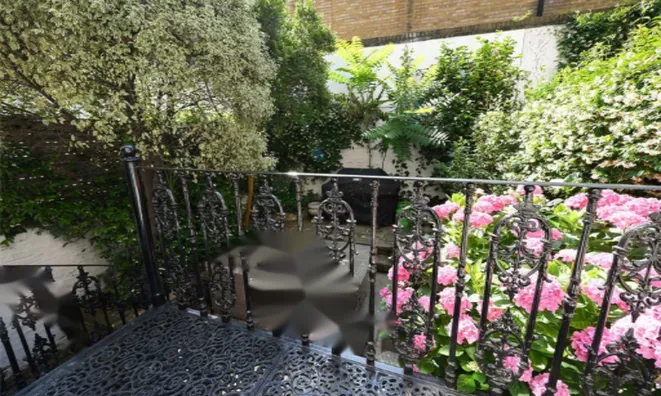 Недвижимость Alexander Square: 15