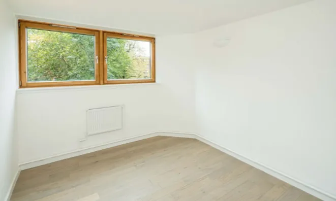 Недвижимость Upper Whistler Walk, Blantyre Street: 1