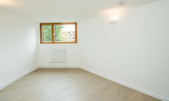 Недвижимость Upper Whistler Walk, Blantyre Street: 20