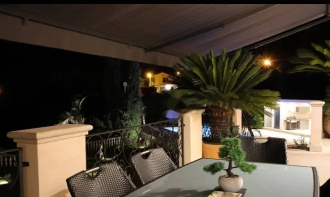 Недвижимость Семейный дом Вепринац: 4