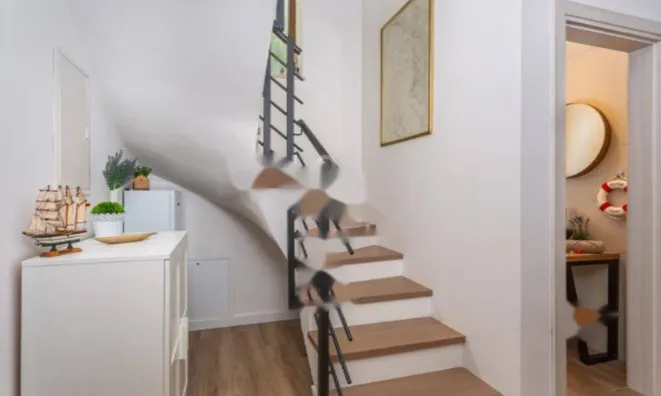 Недвижимость Многоквартирный дом Вепринац: 6