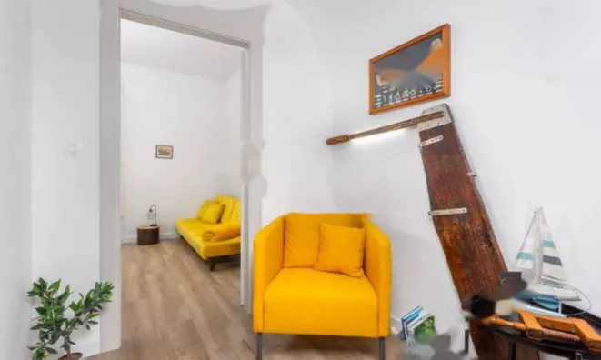 Недвижимость Многоквартирный дом Вепринац: 12