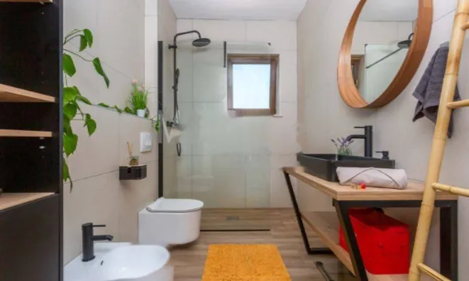 Недвижимость Многоквартирный дом Вепринац: 13