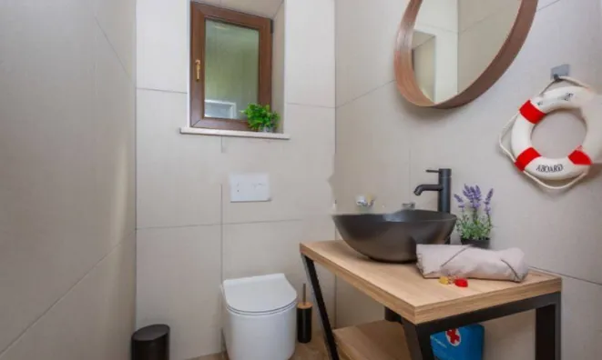 Недвижимость Многоквартирный дом Вепринац: 14