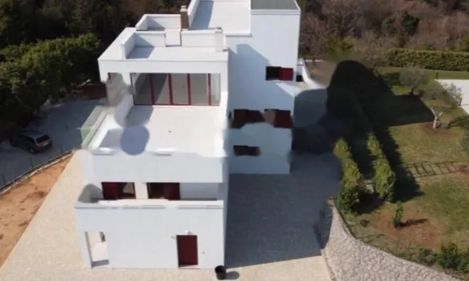 Недвижимость Четырехкомнатная квартира Вольоско: 2