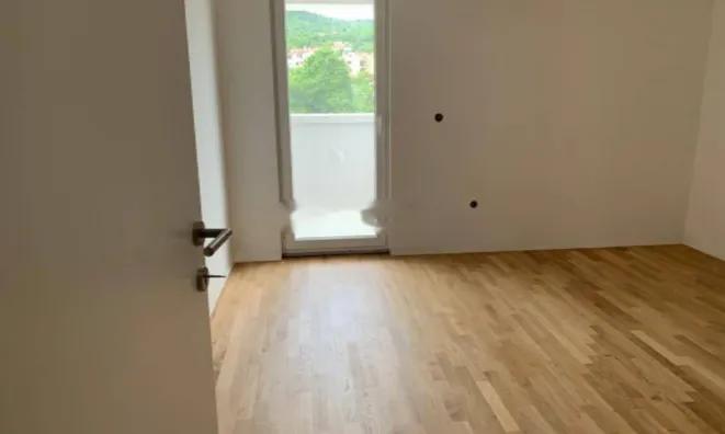 Недвижимость Четырехкомнатная квартира Вольоско: 23