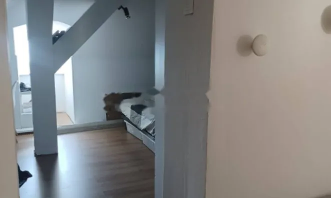 Недвижимость Четырехкомнатная квартира Центр: 9