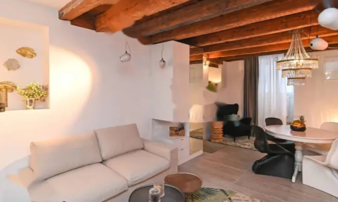 Недвижимость Четырехкомнатная квартира Центр: 13