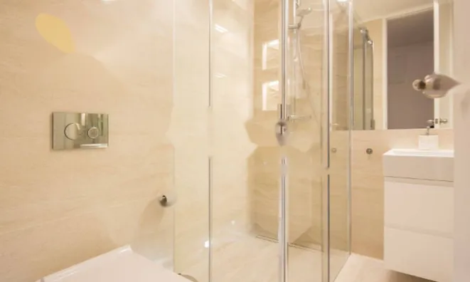 Недвижимость Трехкомнатная квартира в центре Опатии: 16