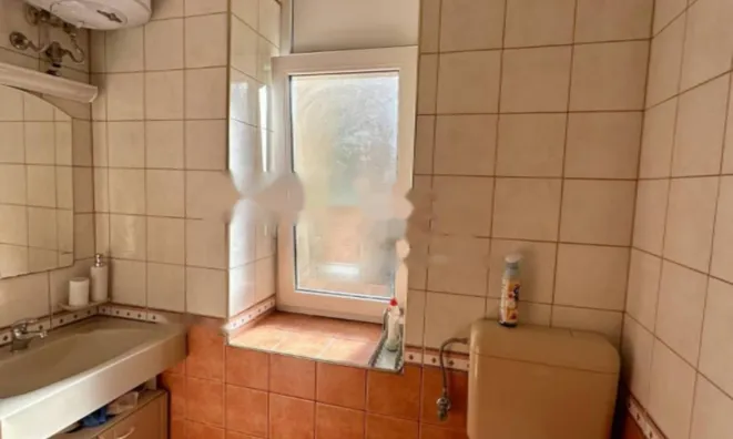 Недвижимость Четырехкомнатная квартира Центр: 13