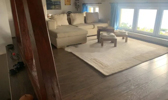 Недвижимость Трёхкомнатная квартира Центр: 3