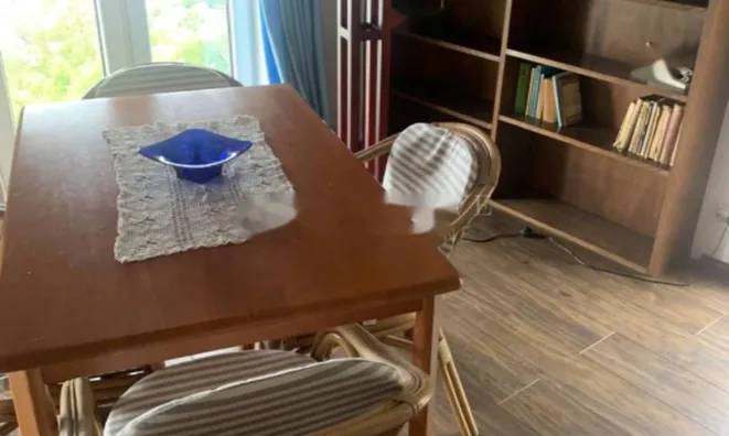 Недвижимость Трёхкомнатная квартира Центр: 8